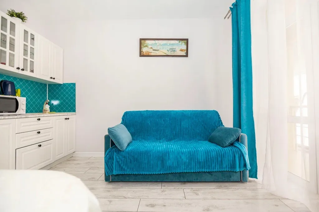 Квартира Квартира Студия у моря с теплым бассейном — Сириус