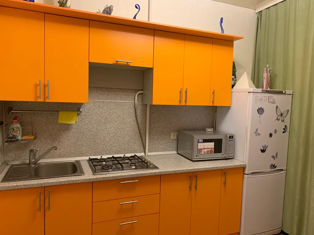 Квартира Отличная транспортная развязка у дома — аренда посуточно в Астрахань