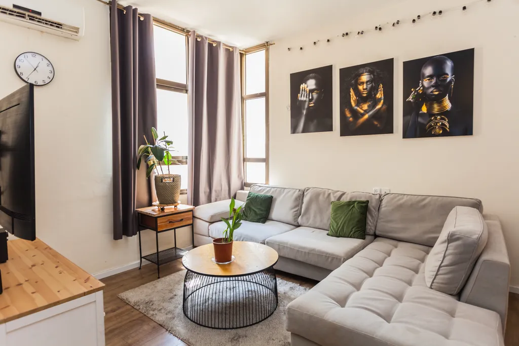 Стильная и полностью оборудованная квартира в центре Тель-Авива