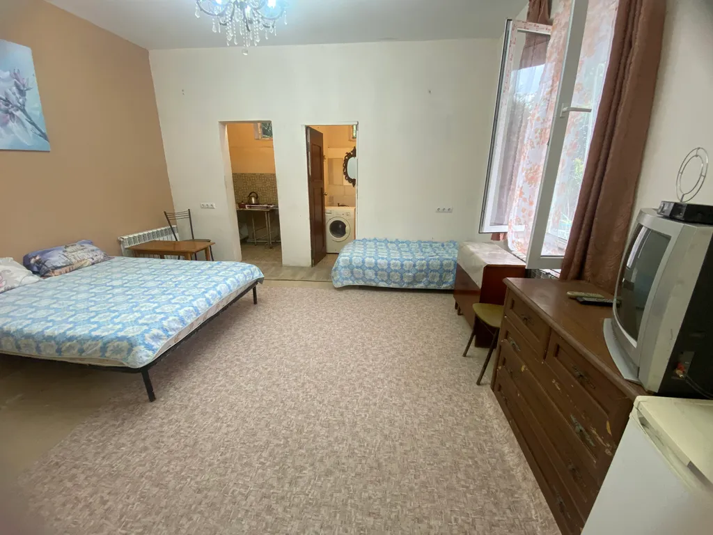 Квартира Комната-студия в частном доме — аренда посуточно в Сочи