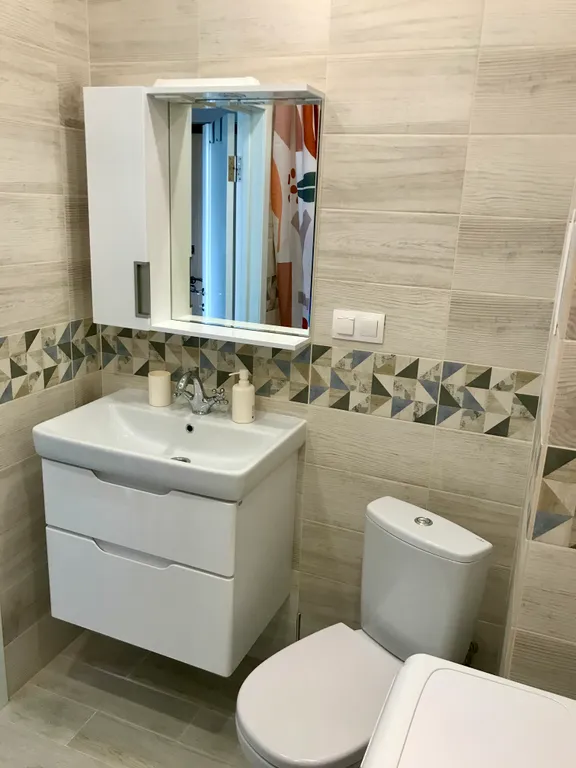 Уютная светлая однушка с панорамным видом рядом с Академией тенниса