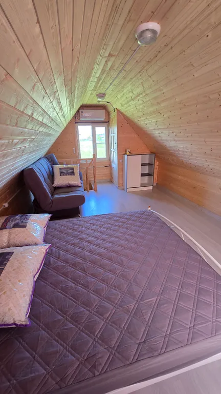 Домик с бассейном в 7 минутах от моря