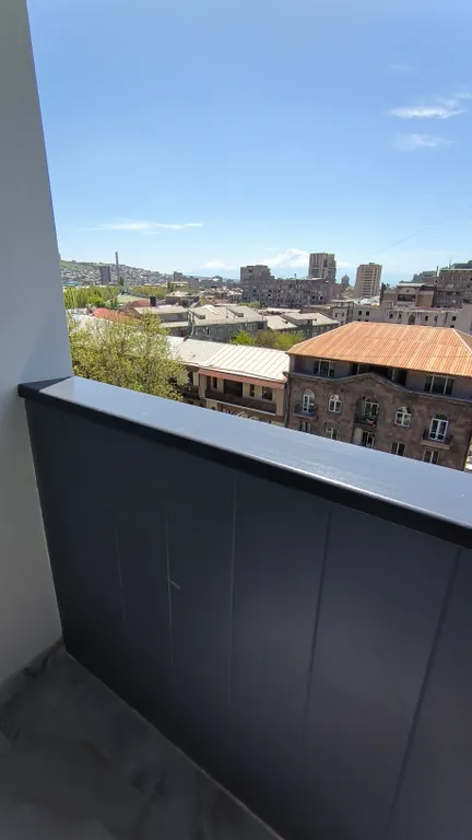 Квартира с балконом в центре