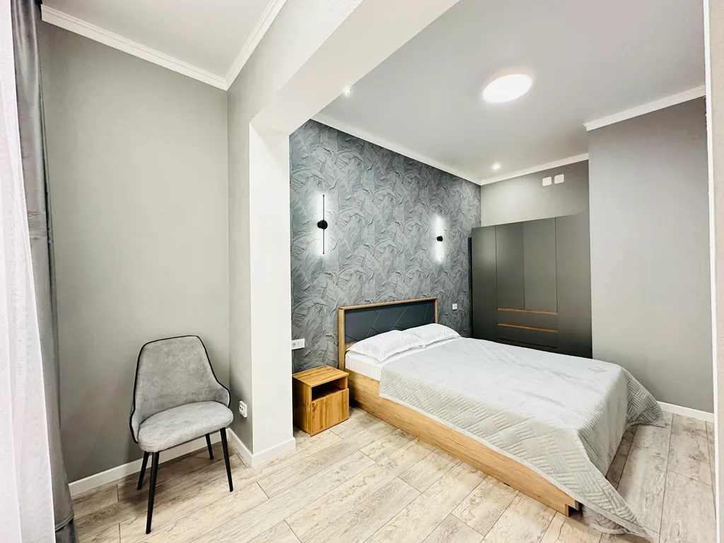 Двухкомнатная квартира с видом на город