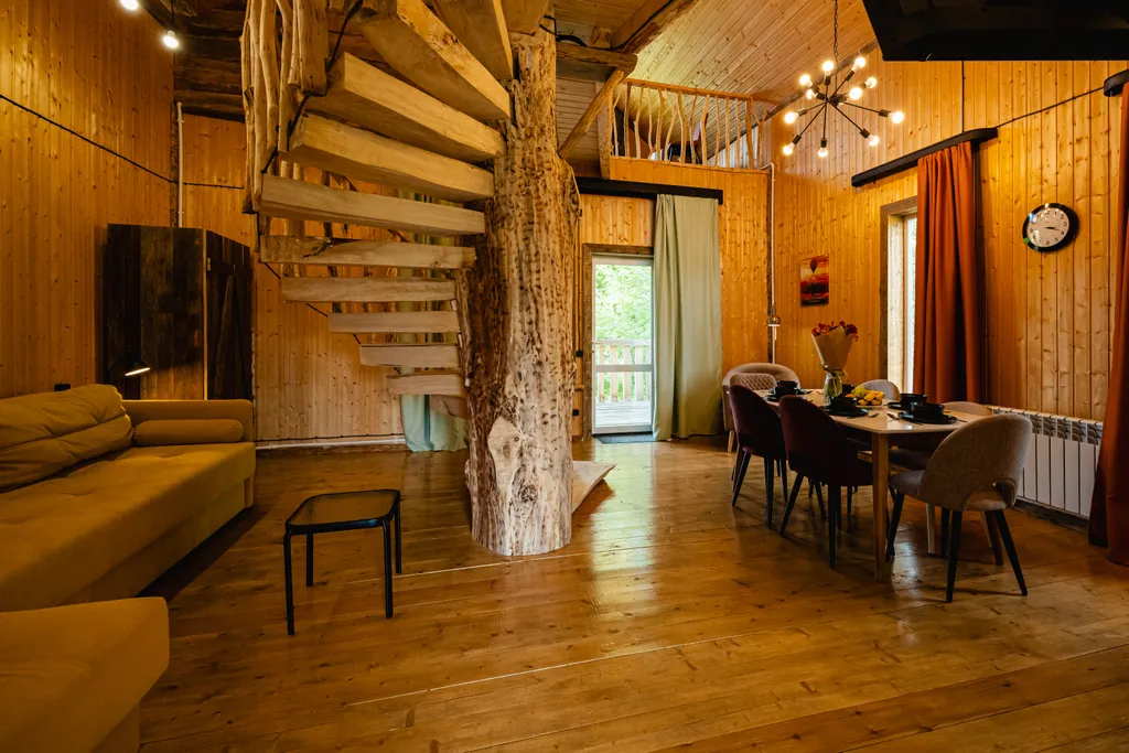 Коттедж Дом с деревом — аренда посуточно в Переславль-Залесский