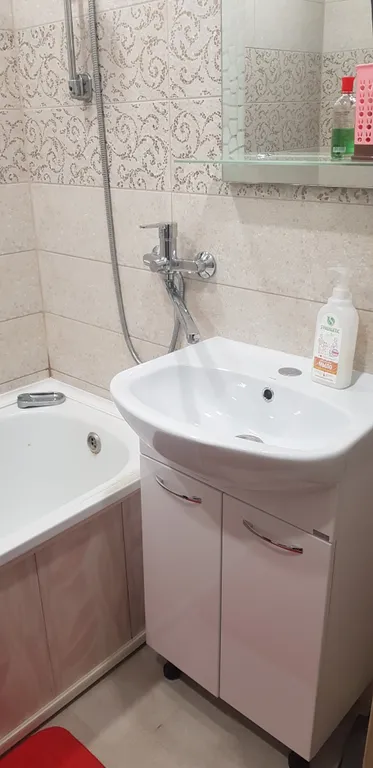 Уютная, просторная квартира возле Аквапарка