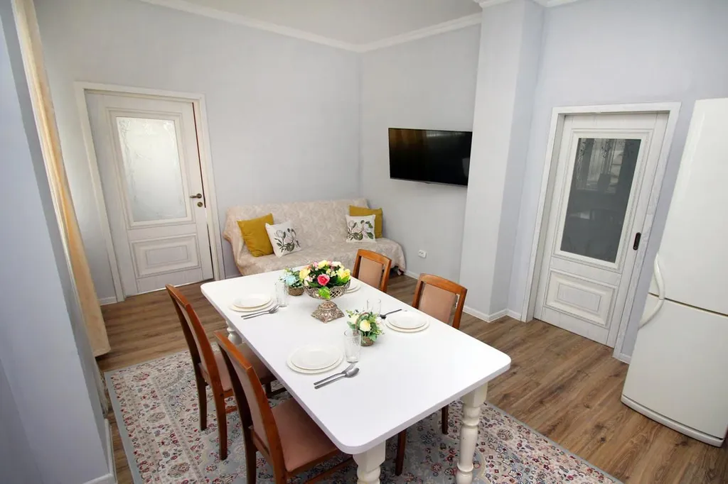 Квартира Отличные апартаменты в ЖК Шахристан — Алматы