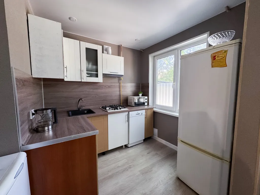 2‑комн. квартира рядом с Долиной уюта на пр. Кольский, 26