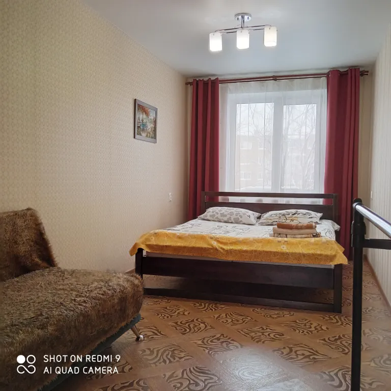 Квартира Рядом с ТЦ Фиеста, Спа-центр Атлантида, Виктория , 2-к кв., уютно, тепло — аренда посуточно в Челябинск