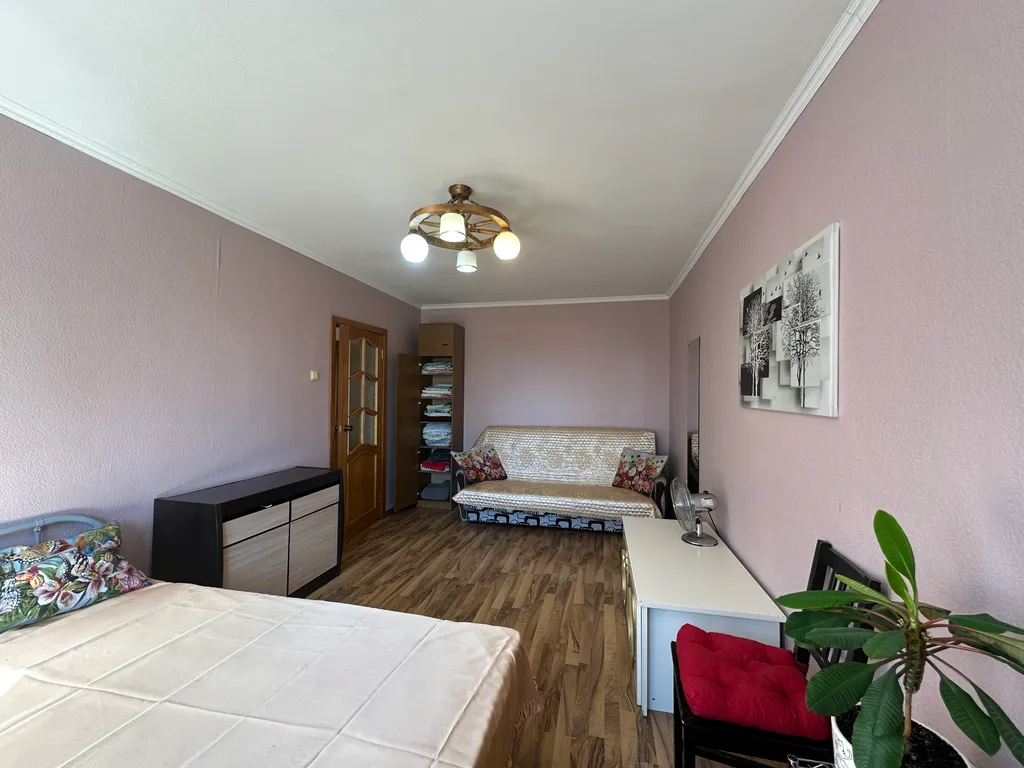 Квартира Квартира Уютная однушка у метро Проспект Просвещения на 5 мест — Санкт-Петербург