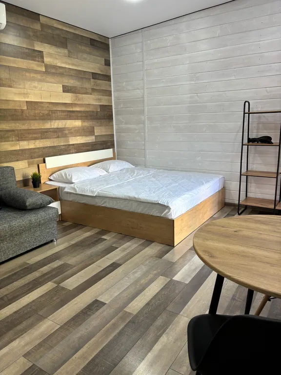 Домик в пешей доступности от моря со своей территорией