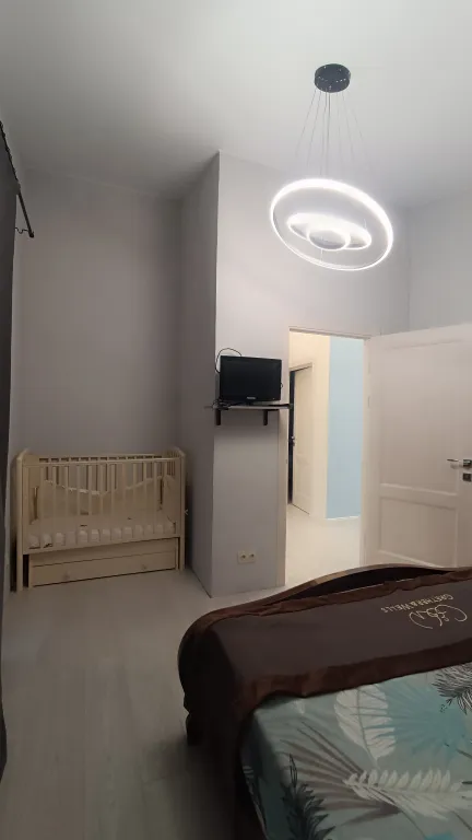 Большой уютный дом с камином