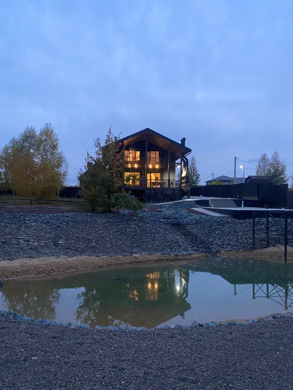 Коттедж Загородный дом у леса с собственным прудом — аренда посуточно в Лаишево