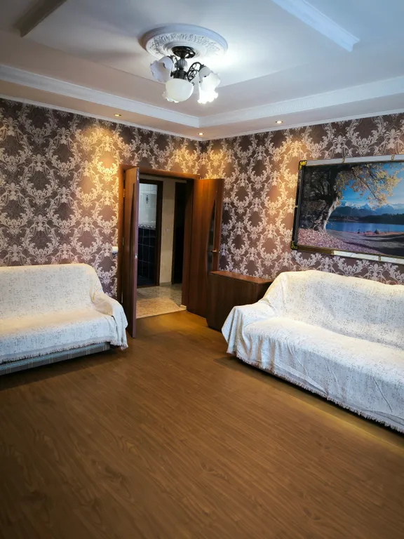 Дом рядом с аэропортом