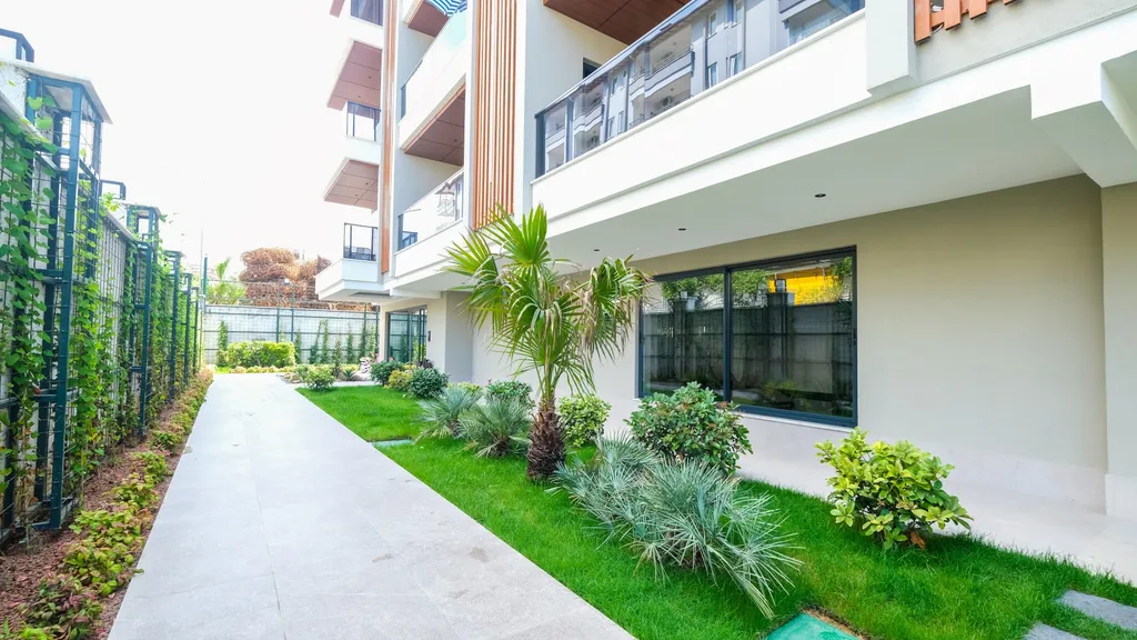 Трехкомнатный пентхаус в районе пляжа Клеопатра в комплексе Бестхоум