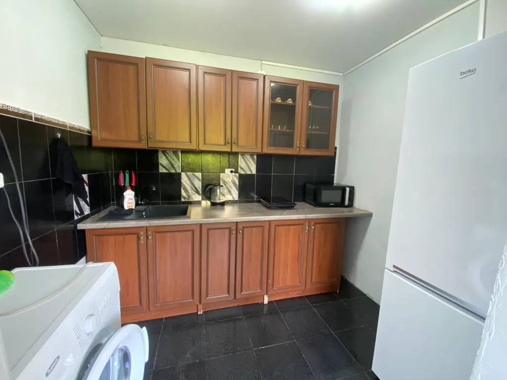 Квартира Комфортная 3-комнатная квартира на берегу песчаного пляжа — Сухум