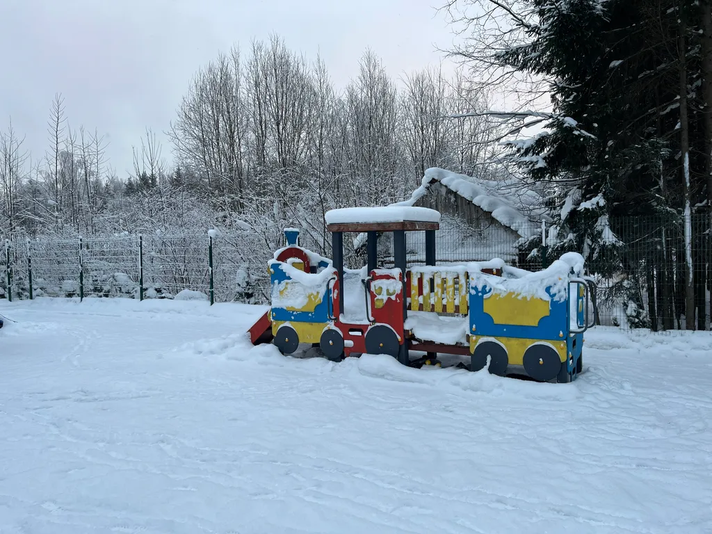 Дом с 3 спальнями и Баней у Медного озера