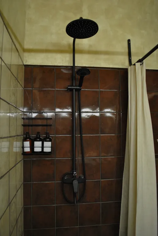 Эколофт с камином, мангалом, парковкой и отдельным входом в центре