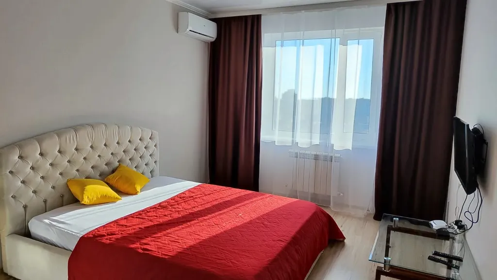 Апартаменты с видом на церковь