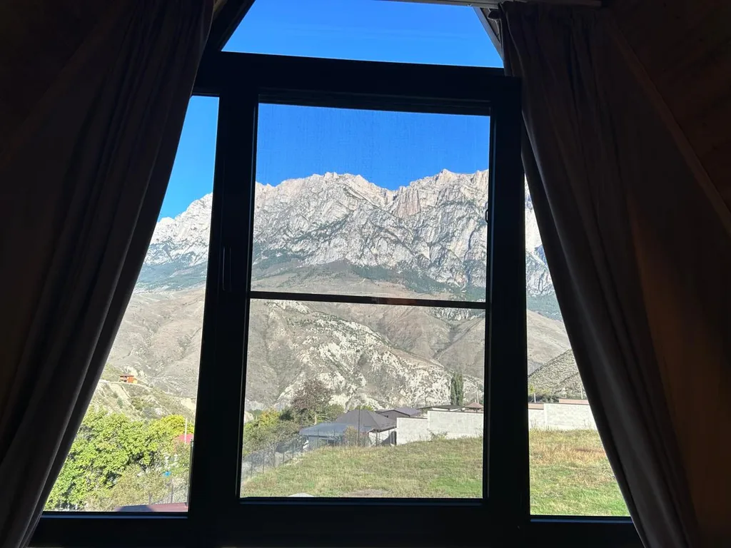 Дом с видом на горы