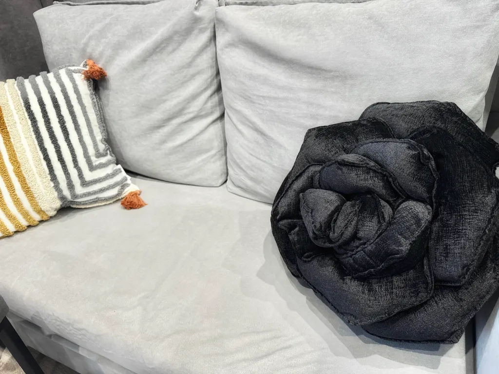 Современная квартира в новом деловом центре Новосибирска