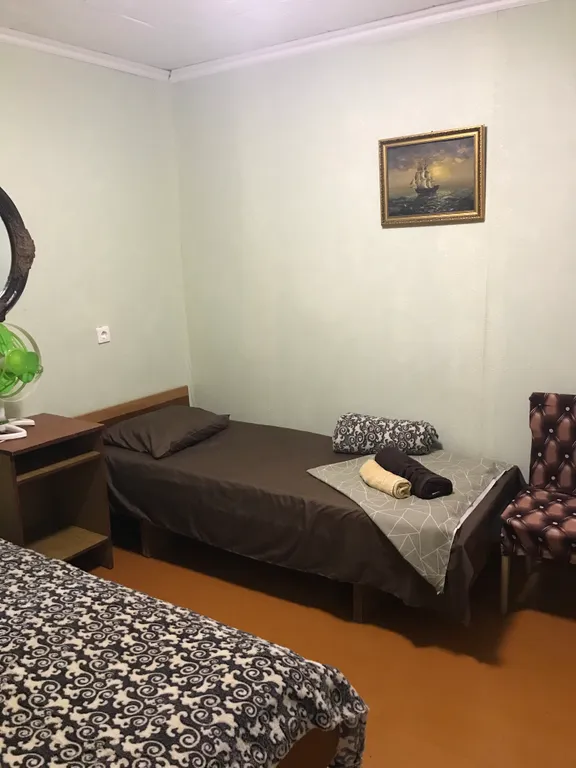 Квартира Комната — аренда посуточно в пансиона Весна