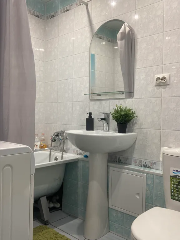 Квартира рядом с проходной УВЗ и ДК Окунева