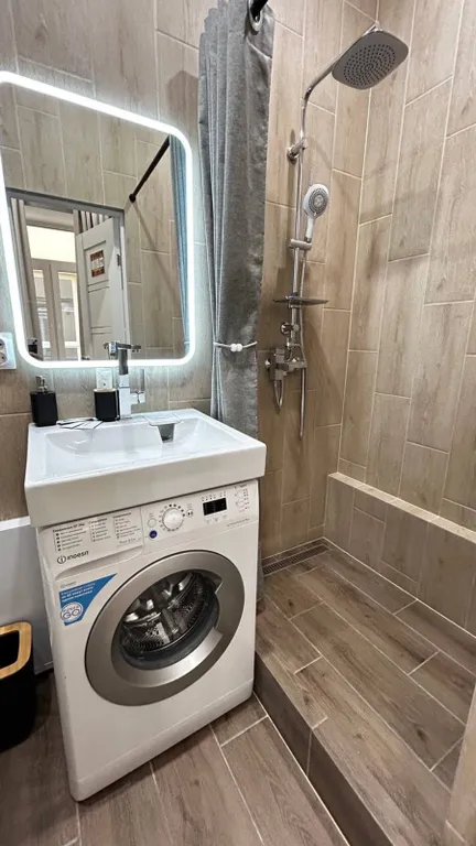 J&N Apartments Однокомнатные апартаменты в дизайнерском стиле