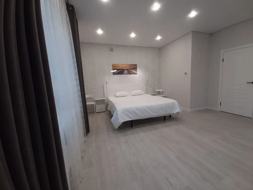 Квартира с участком, барбекю зона, закрытая территория, парковка