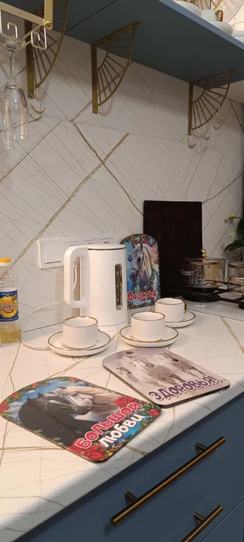 Двушечка у канатки и в старинном доме