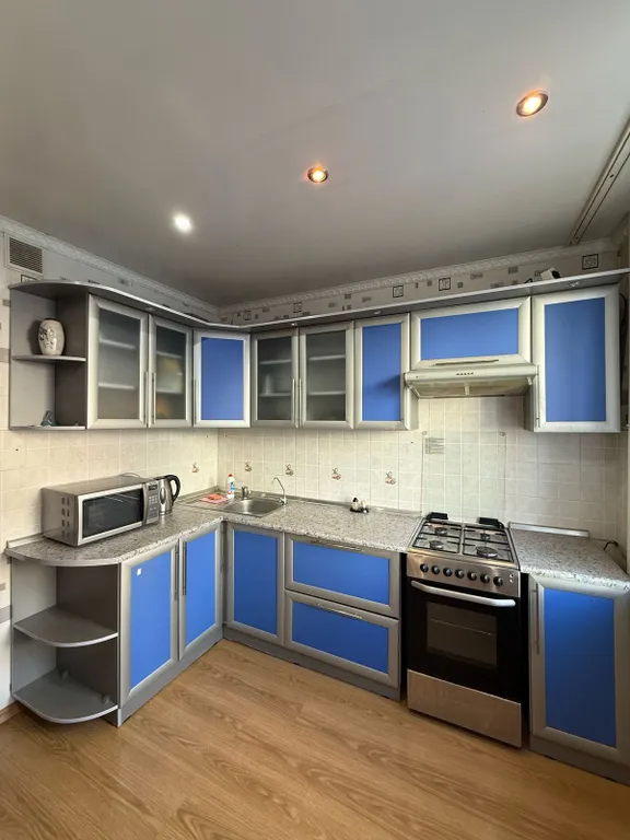 Уютная двухкомнатная квартира на улице героя России Ильфата Закирова