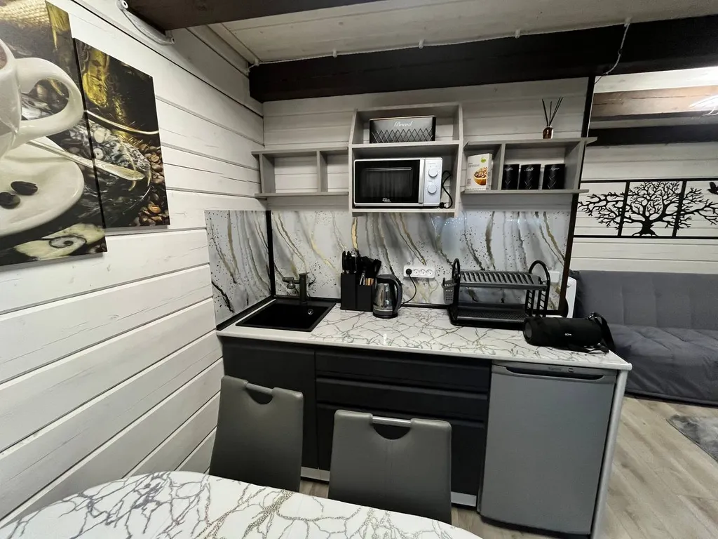 Домик в уютном тихом уголке