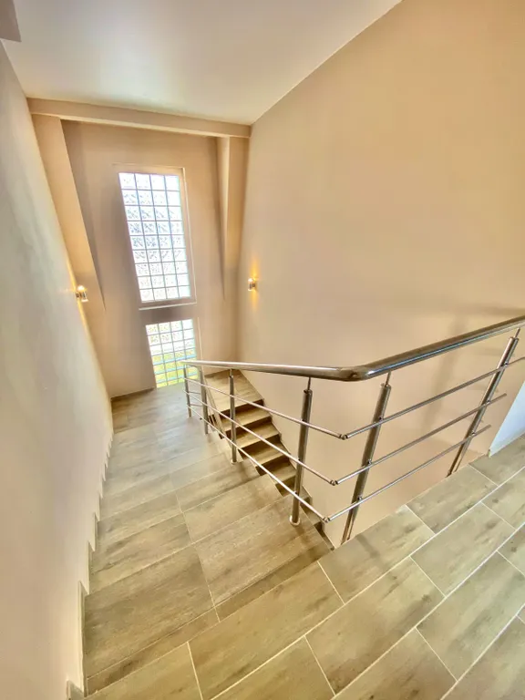 Эллинг у реки