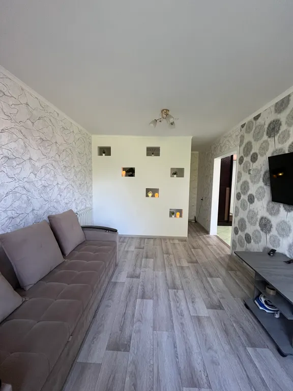 Светлая, уютная квартира в центре с газовым котлом — аренда посуточно в Сибай