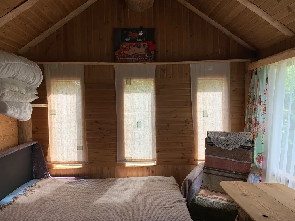 Прекрасный домик около прудиков