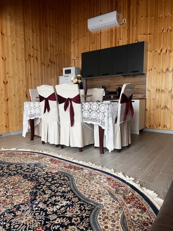 Коттедж 2 на береговой линии с красивым пляжем