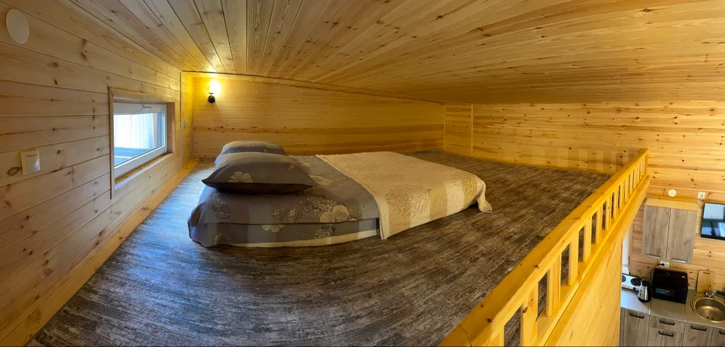 Новый коттедж в лесу