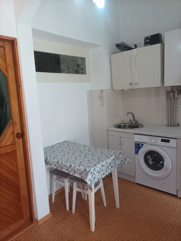 Квартира 2-комнатная Квартира — Евпатория