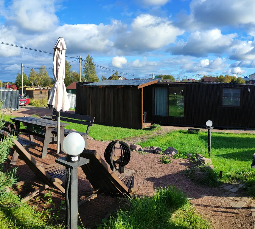 Современный домик с баней