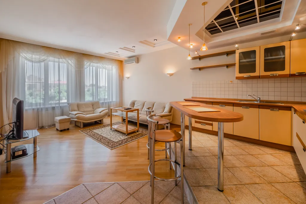 Апартаменты KliuchnikOFF  рядом площадь Куйбышева