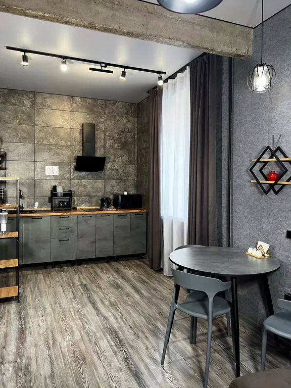 Красивая двухкомнатная квартира формата евро в центре рядом с вокзалом