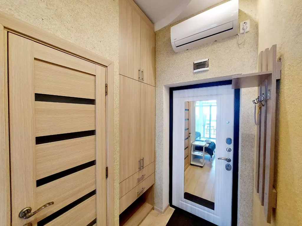 Апартамент с видом на море близко к пляжу