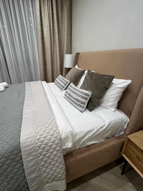 Гранд Престиж апарты с 3 отдельными спальнями и навесной маркизой