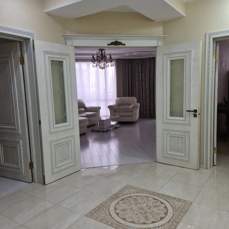 Шикарная квартира с роскошным видом на горы