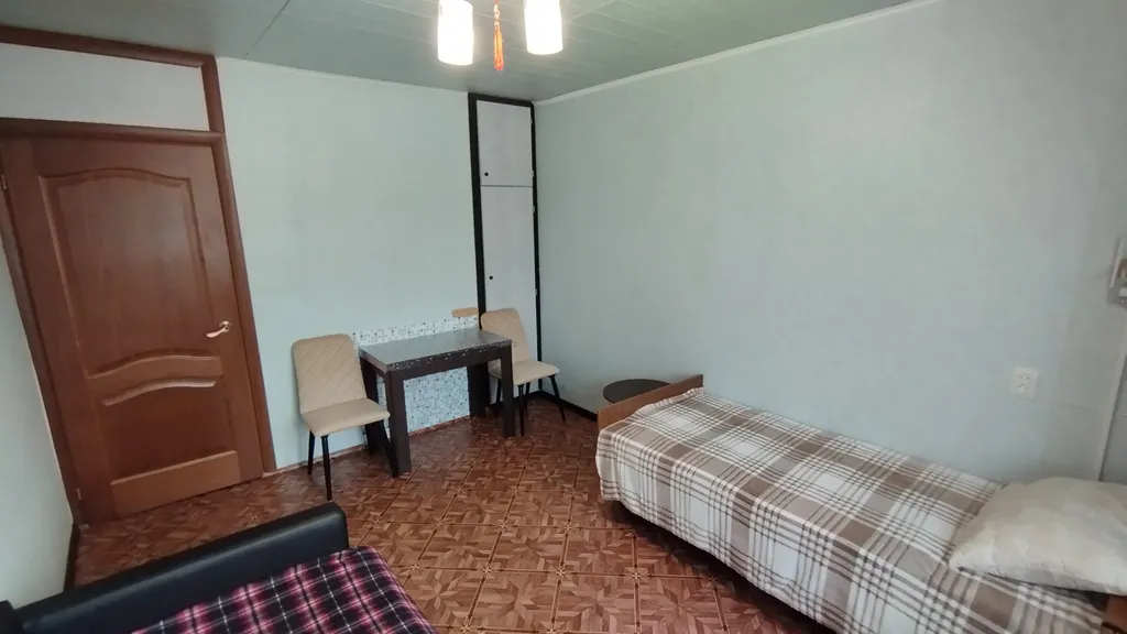 Четырехкомнатная квартира в тихом районе