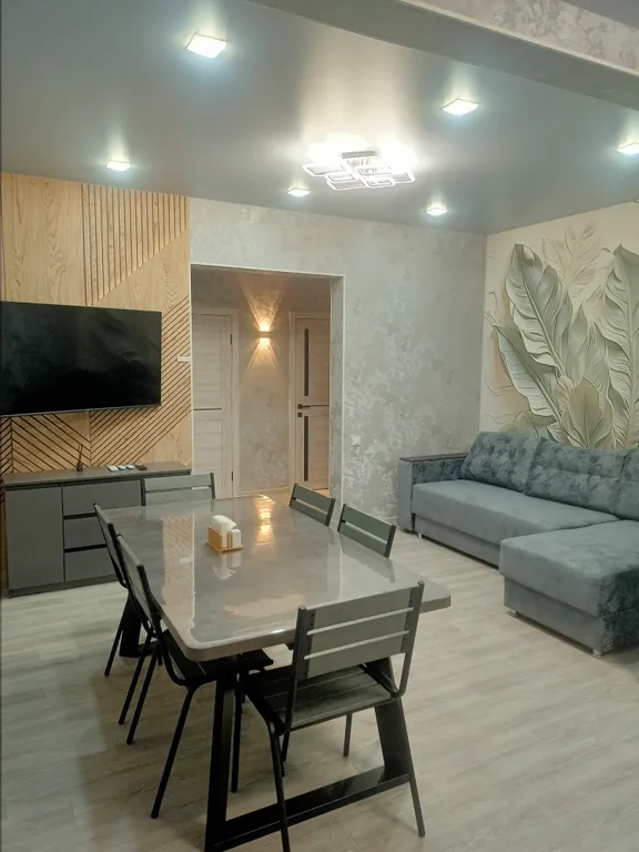 Дом с теплым бассейном