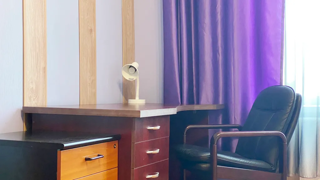 Просторная трехкомнатная квартира в центре