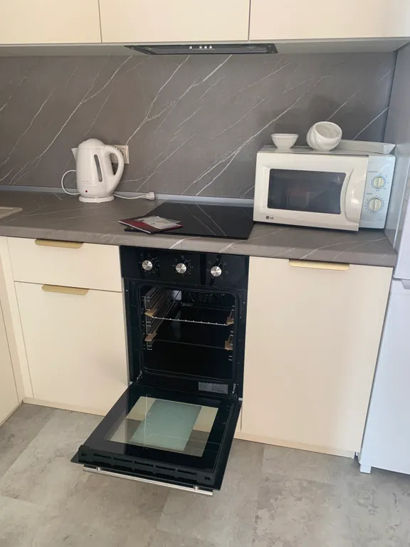 Апартаменты в центре города с видом на море