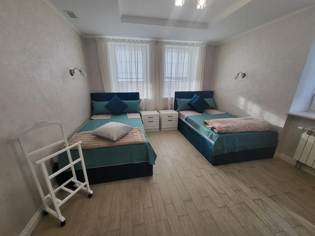 Дом с бассейном и сауной