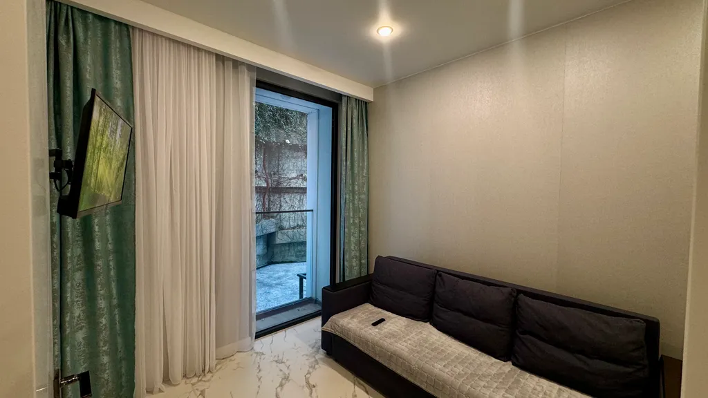 Апарты в 10 минутах от моря с бассейном